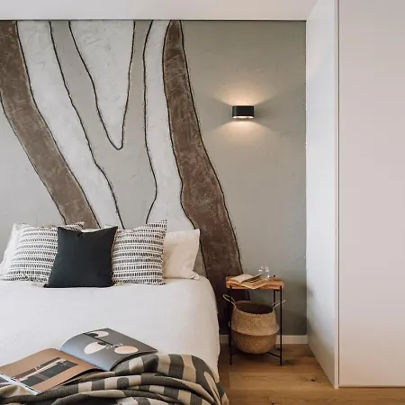 Efe - 3 Bedrooms In Lapa Lisboa