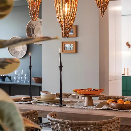 Efe - 3 Bedrooms In Lapa דירה ליסבון