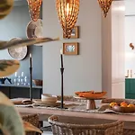 Efe - 3 Bedrooms In Lapa Apartment Lissabon