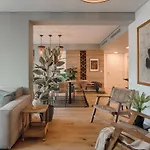 Efe - 3 Bedrooms In Lapa *